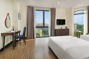 Haka Hotel & Apartment