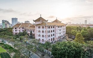 Haka Hotel & Apartment