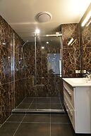 103 Prince of Bealey Motel