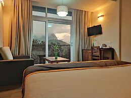 Shola Crown Resort - Munnar