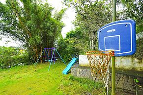 Shola Crown Resort - Munnar