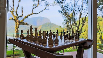 Shola Crown Resort - Munnar