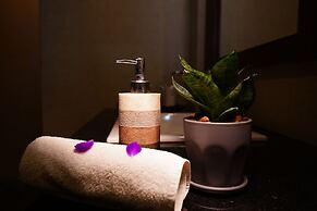 Shola Crown Resort - Munnar