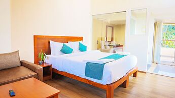 Shola Crown Resort - Munnar