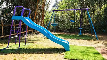 Shola Crown Resort - Munnar