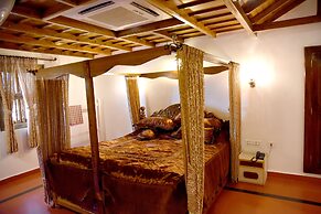 Sharada International Hotel