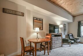 Gateway Lodge 5002 by SummitCove Vacation Lodging