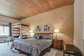 Gateway Lodge 5002 by SummitCove Vacation Lodging