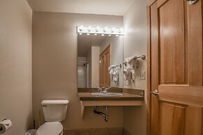 Gateway Lodge 5002 by SummitCove Vacation Lodging