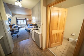 Gateway Lodge 5002 by SummitCove Vacation Lodging