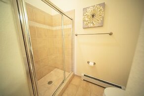 Antlers Gulch 303 by SummitCove Vacation Lodging