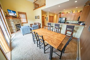 Antlers Gulch 303 by SummitCove Vacation Lodging