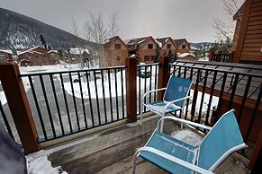 Antlers Gulch 303 by SummitCove Vacation Lodging