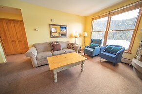 Black Bear 8035 by SummitCove Vacation Lodging