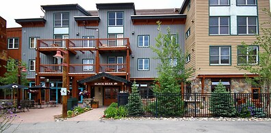 Black Bear 8035 by SummitCove Vacation Lodging