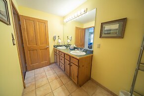 Black Bear 8035 by SummitCove Vacation Lodging