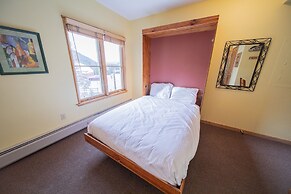 Black Bear 8035 by SummitCove Vacation Lodging