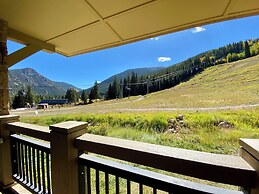 Lone Eagle 3000 by SummitCove Vacation Lodging