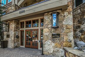 Lone Eagle 3000 by SummitCove Vacation Lodging