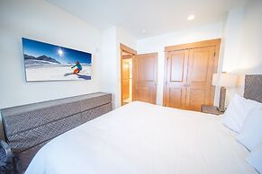 Lone Eagle 3000 by SummitCove Vacation Lodging