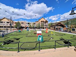 Lone Eagle 3000 by SummitCove Vacation Lodging