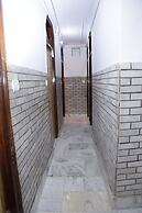 New King by Backpackers Heaven