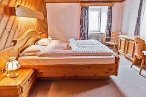 Hotel Bernina Hospiz - Hostel