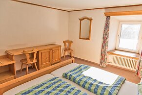 Hotel Bernina Hospiz - Hostel