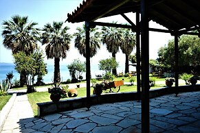 Pension Karvounoskala