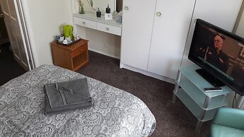 Kirk Lea Guest House