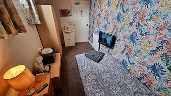 Kirk Lea Guest House