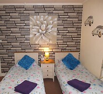 Kirk Lea Guest House