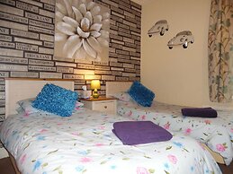 Kirk Lea Guest House