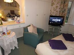 Kirk Lea Guest House