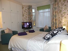 Kirk Lea Guest House