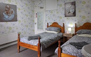 Kirk Lea Guest House