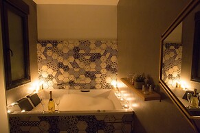 S30 Reina Victoria Suites