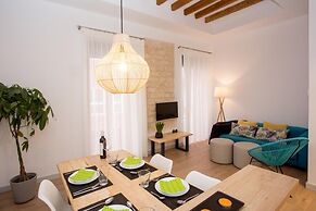 S30 Reina Victoria Suites