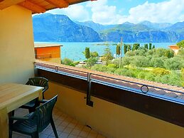 Villa Isabella Hotel & Residence