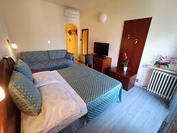 Villa Isabella Hotel & Residence