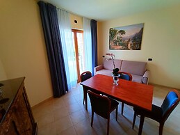 Villa Isabella Hotel & Residence