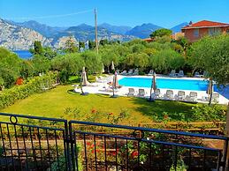 Villa Isabella Hotel & Residence