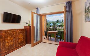 Villa Isabella Hotel & Residence