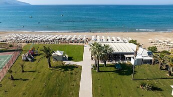 Vantaris Luxury Beach Resort