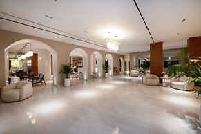 Vantaris Luxury Beach Resort