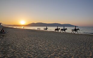 Vantaris Luxury Beach Resort