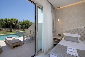 Vantaris Luxury Beach Resort