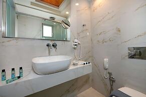 Vantaris Luxury Beach Resort