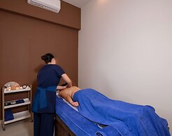 Vantaris Luxury Beach Resort