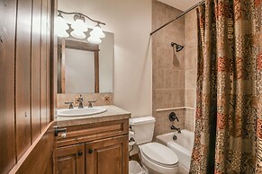 Keystone Sanctuary 248 by SummitCove Vacation Lodging